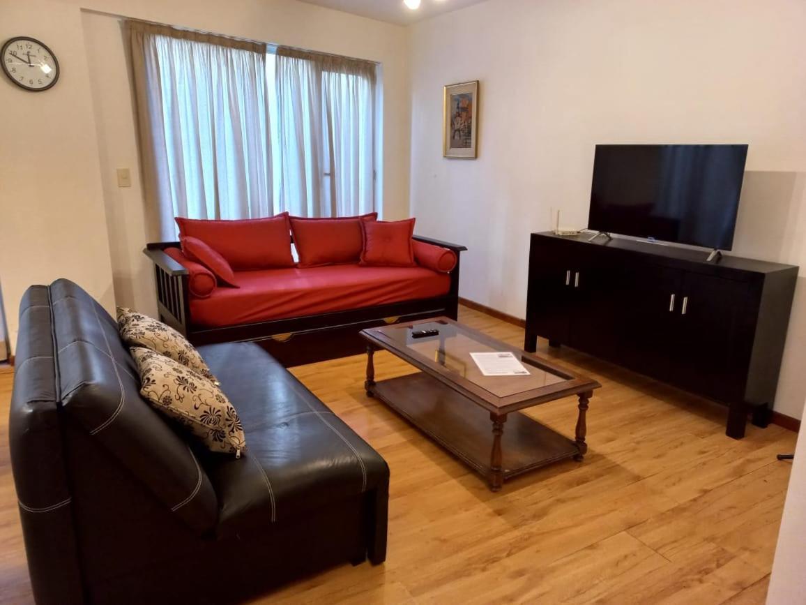 Departamento Centro Civico Apartment